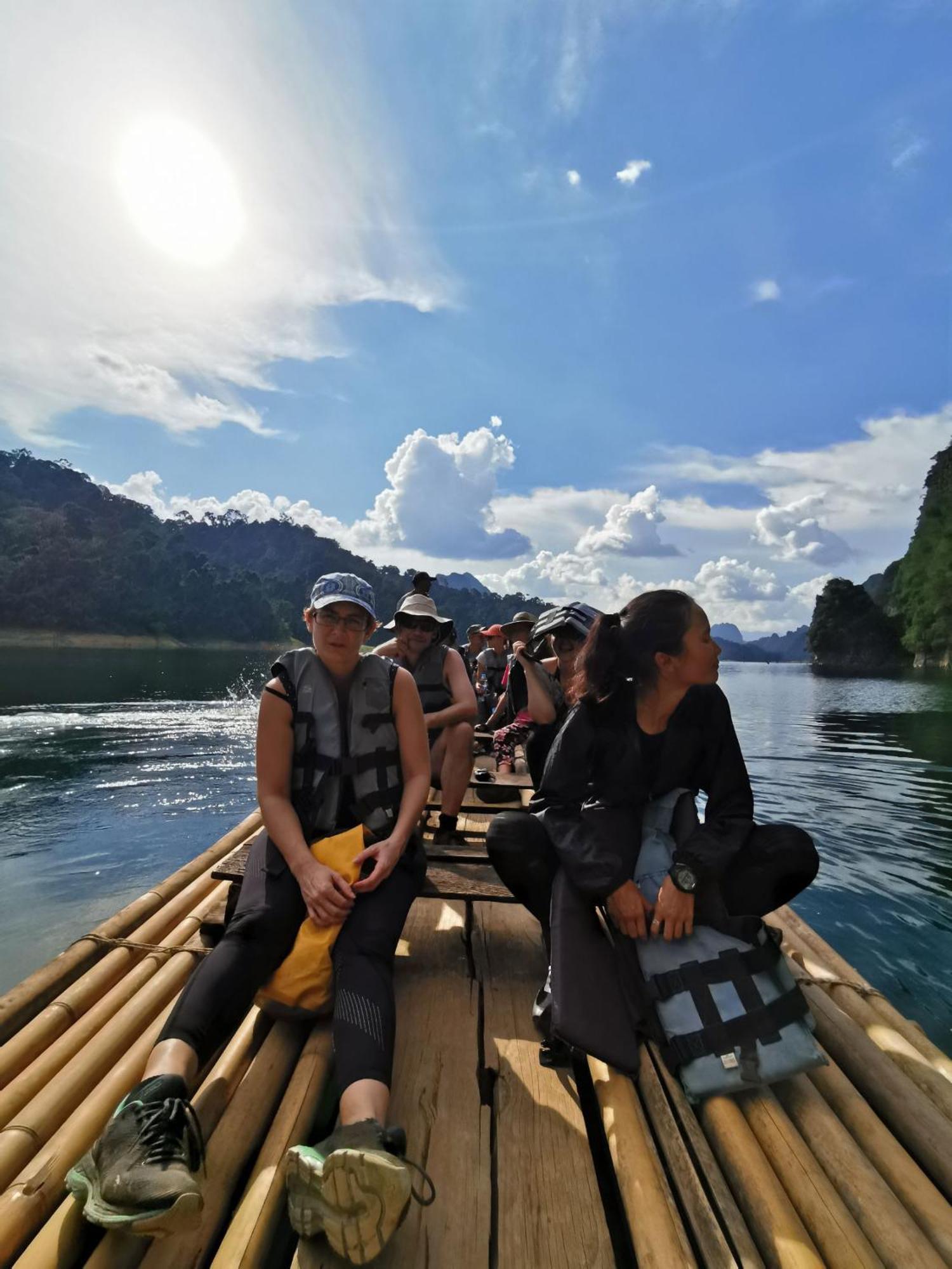 לינה וארוחת בוקר Khao Sok National Park Khaosok Happy House מראה חיצוני תמונה